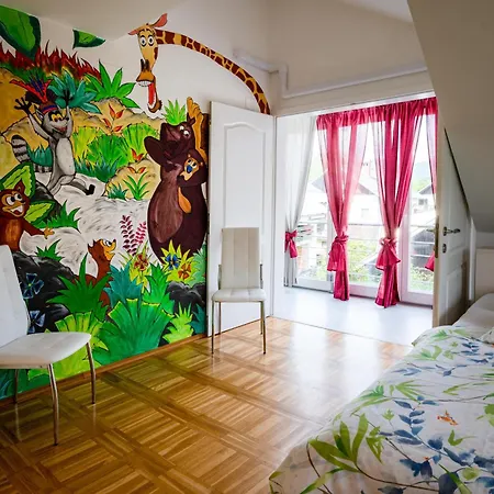 Triglav Sunset Apartment *